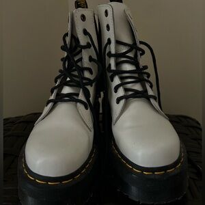 JADON Platform Boot DrMartens